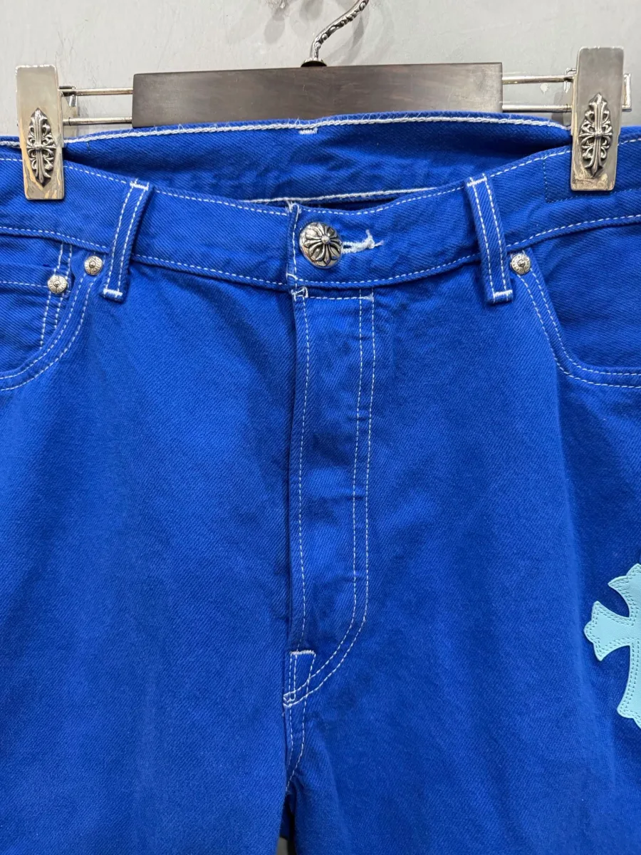 Верхняя часть джинсов Chrome Hearts x Levi's Vintage 501 спереди