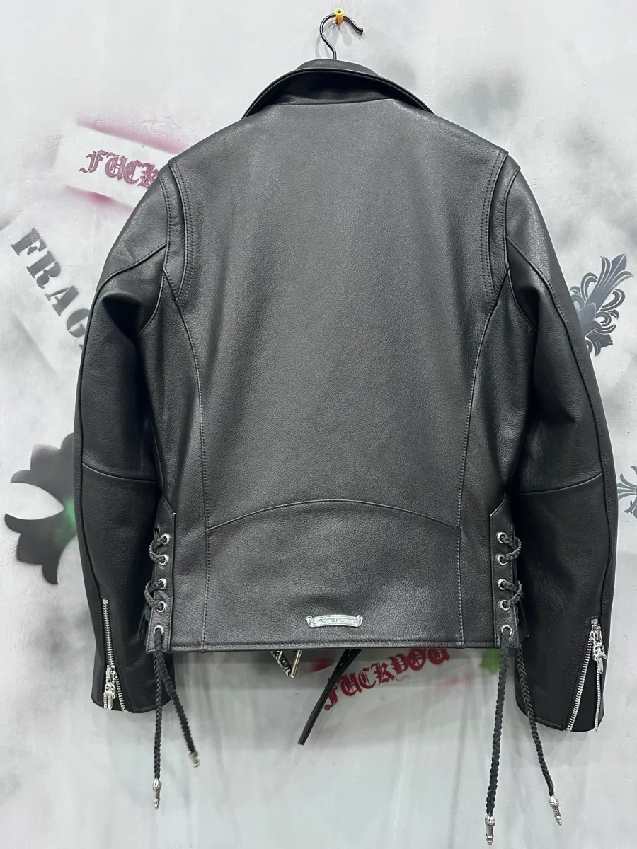 Черная кожаная куртка Chrome Hearts JJ Deans, вид сзади