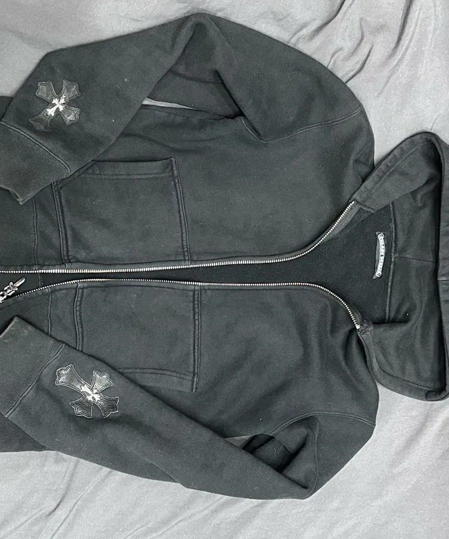 Черное худи Chrome Hearts на молнии, разложенный вид