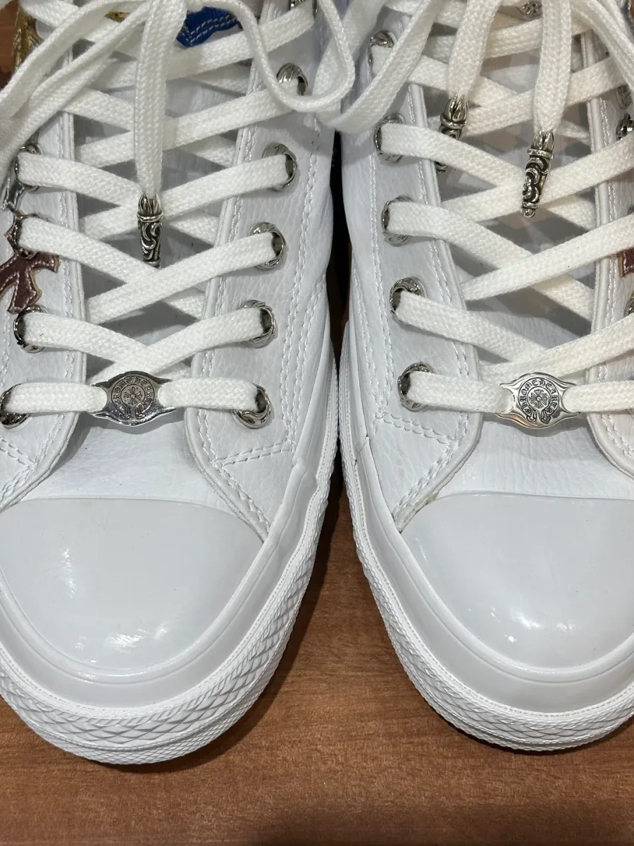 Шнуровка и мысок кед Chrome Hearts x Converse 1970s