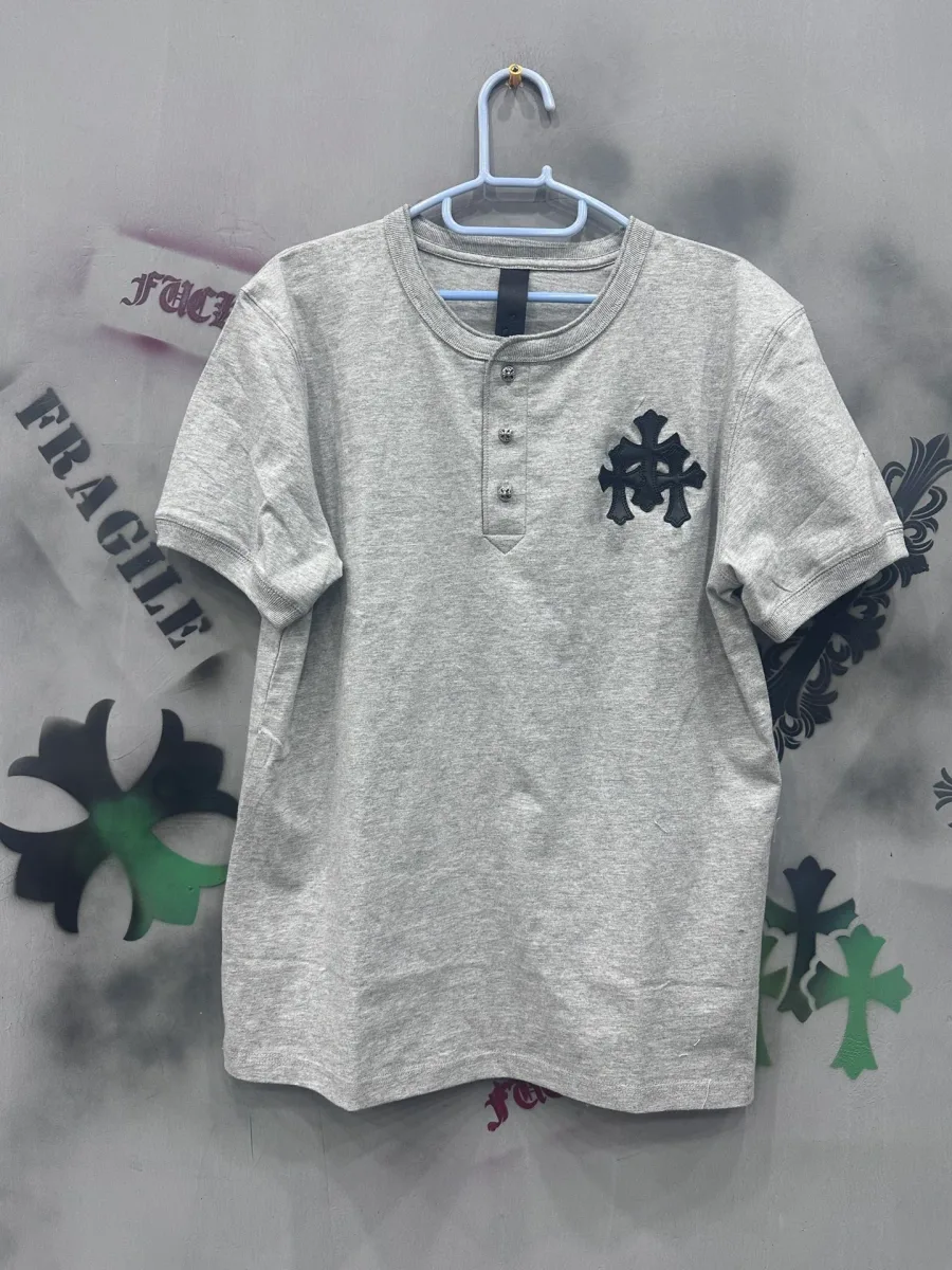Chrome Hearts Футболка-хенли серого цвета