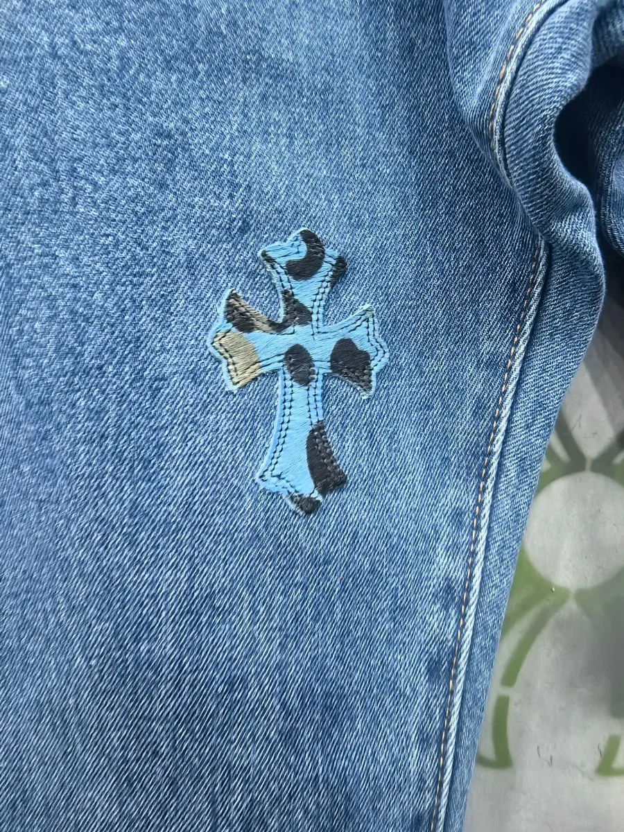 Джинсы Chrome Hearts x Levi's 517