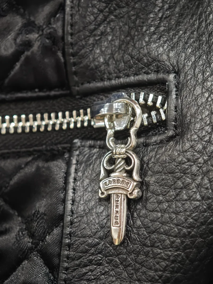 Металлическая застежка-молния в виде кинжала Chrome Hearts
