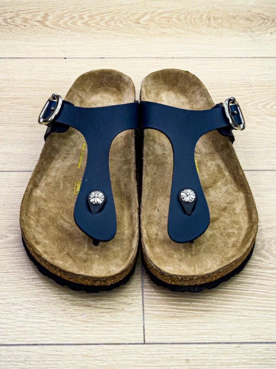 Синие кожаные сандалии Chrome Hearts x Birkenstock вид сверху