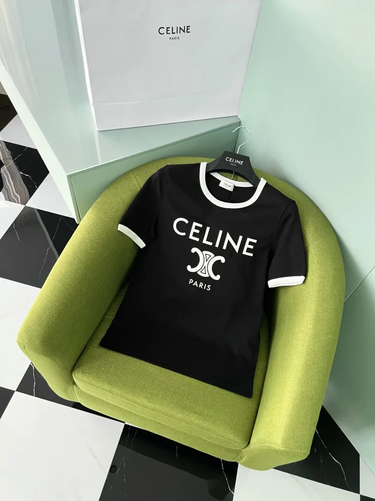 Celine Чёрная футболка с контрастной отделкой и принтом Triomphe
