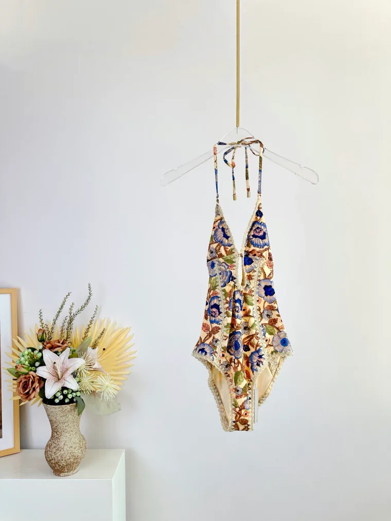 Zimmermann Слитный купальник Junie с цветочным принтом Ivory Blue Floral
