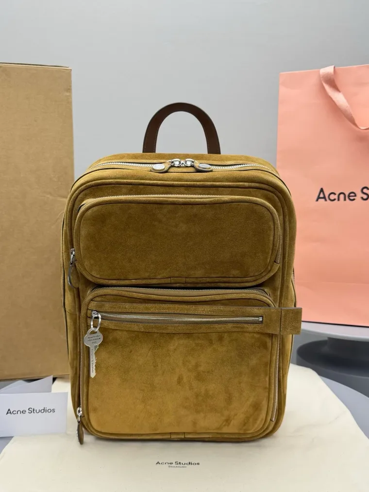 Acne Studios Коричневый замшевый рюкзак Camero