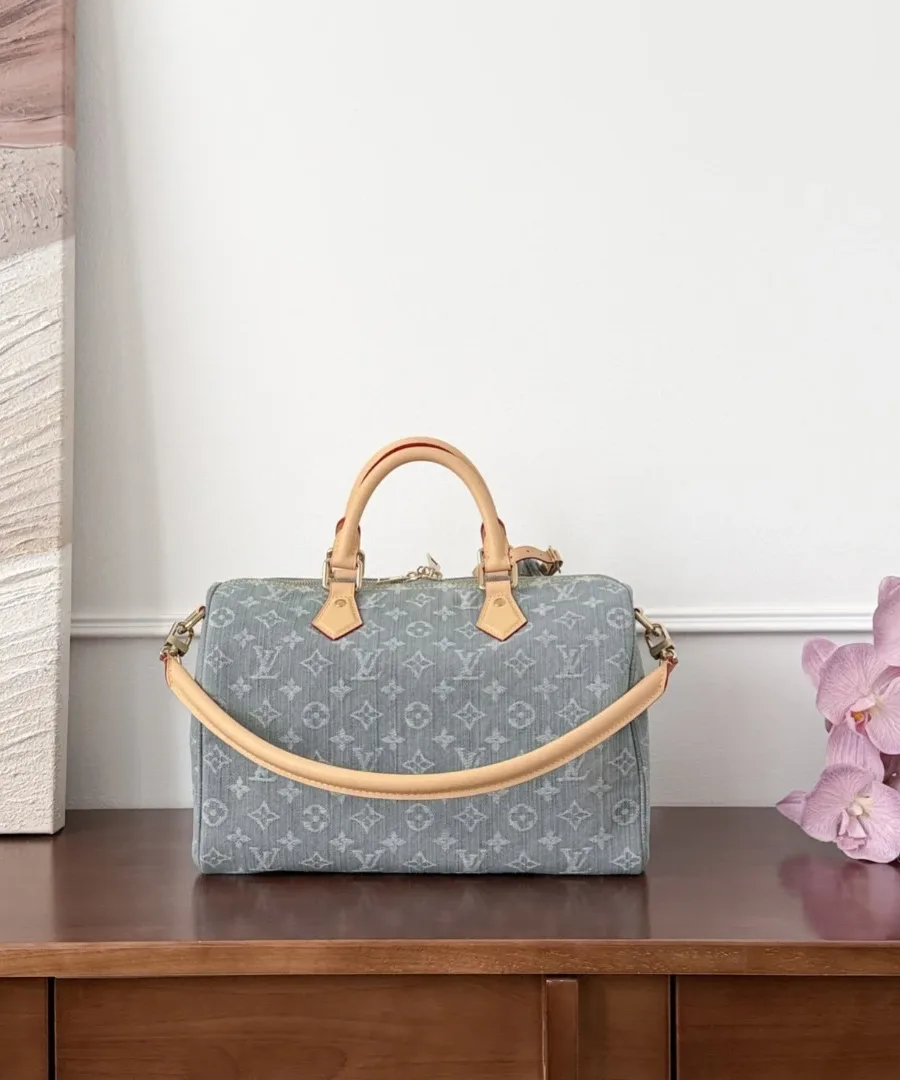 Серая сумка Speedy 30 из денима с кожаным плечевым ремнем