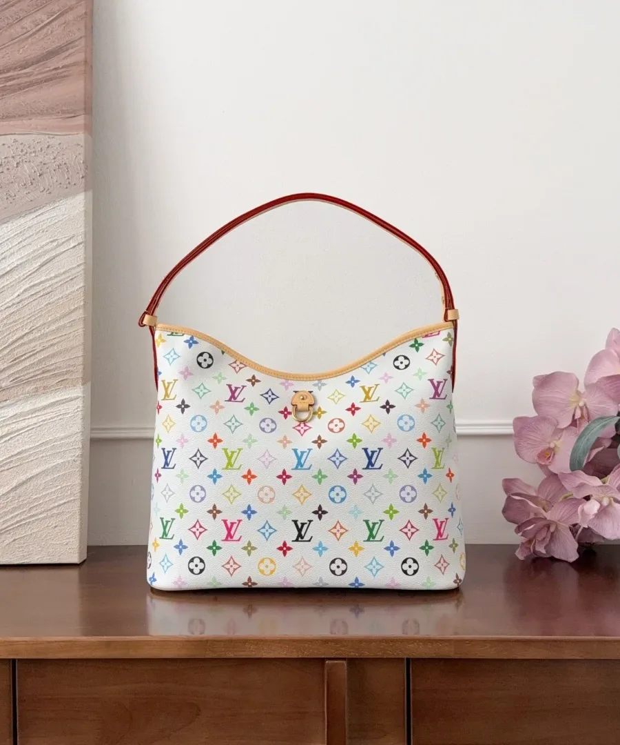 Белая сумка Louis Vuitton Lineup с разноцветным принтом Monogram, вид сзади