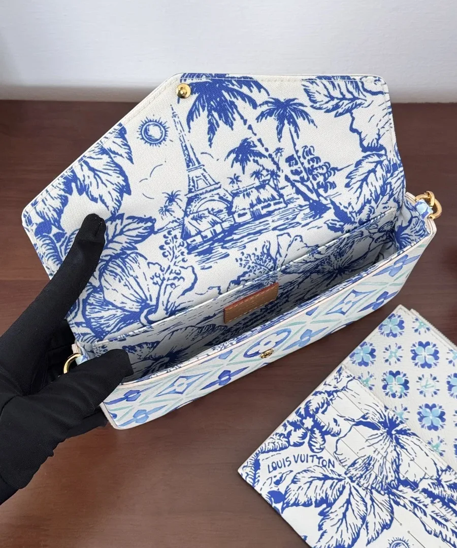 Открытая сумка Louis Vuitton Pochette Félicie со съемными вкладышами