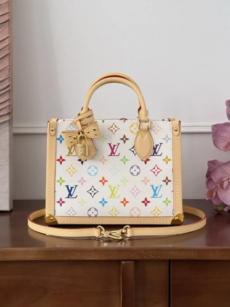 Louis Vuitton Белая сумка-тоут Onthego PM с разноцветным принтом