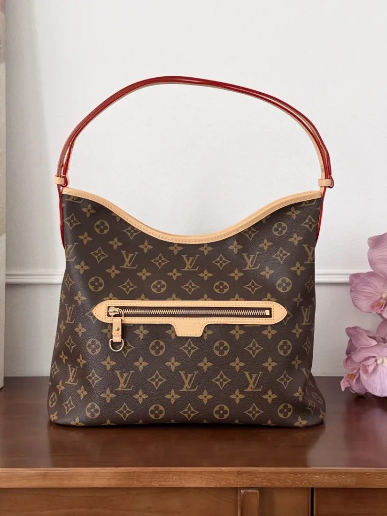 Louis Vuitton Коричневая сумка-хобо Lineup Monogram