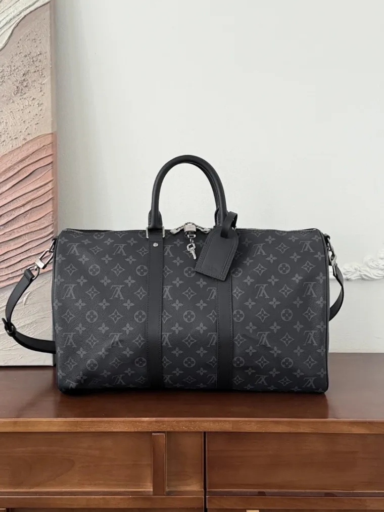 Louis Vuitton Черная дорожная сумка Keepall 45 Monogram Eclipse