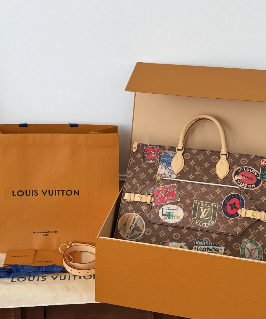 Сумка Louis Vuitton Onthego Voyage в фирменной коробке с пыльником и пакетом