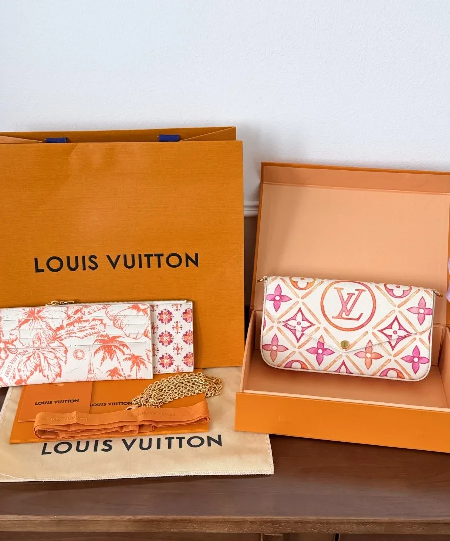 Сумка Louis Vuitton Pochette Félicie в комплекте с коробкой и пакетом