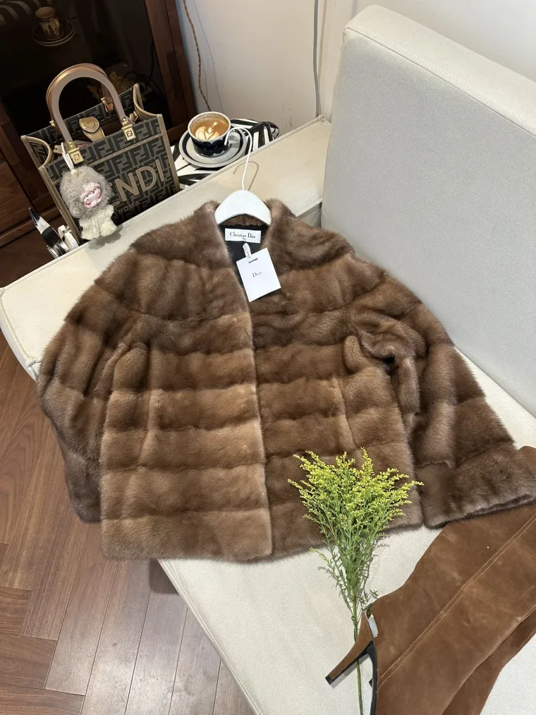 Dior Шуба