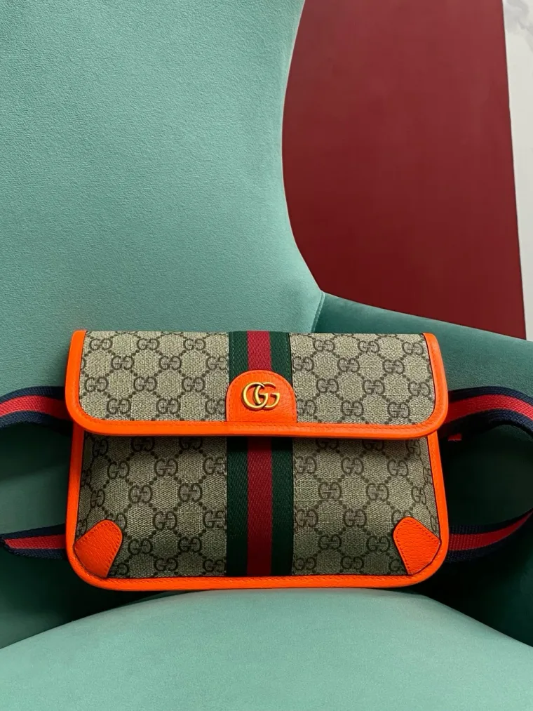 Gucci Поясная сумка Ophidia GG с неоново-оранжевой отделкой