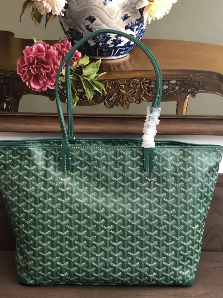 Goyard Artois