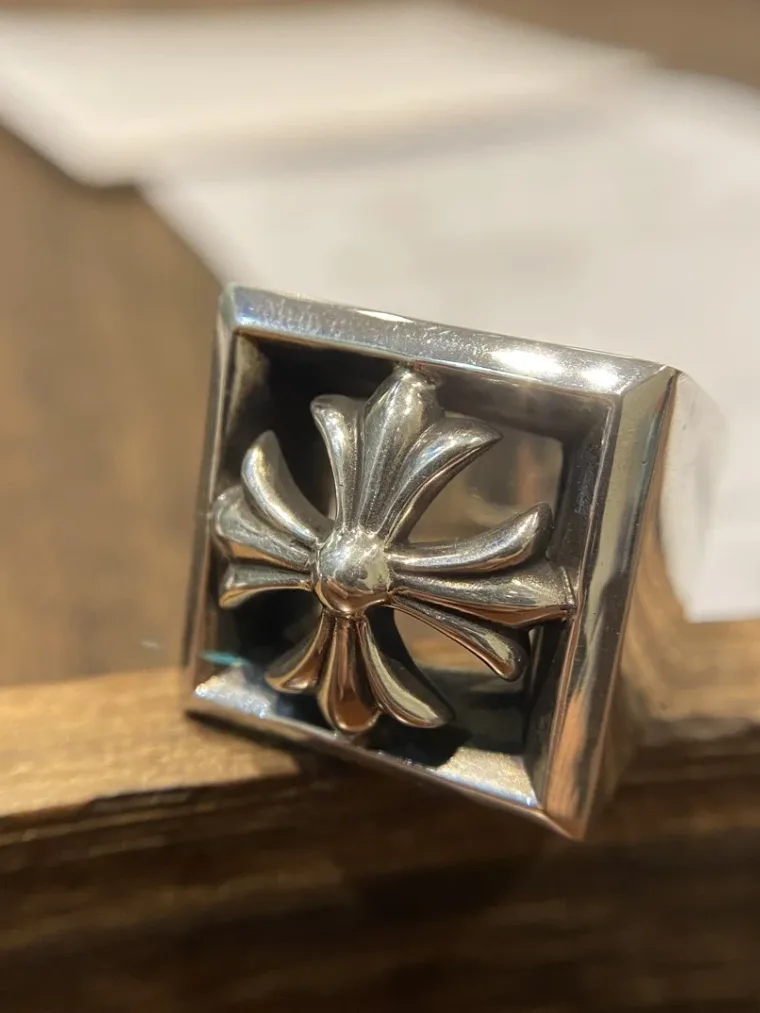 Chrome Hearts Кольцо с крестом из серебра 925