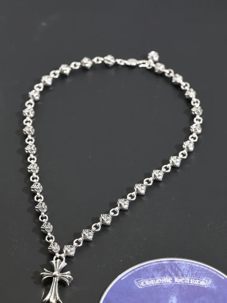 Chrome Hearts Колье из серебра с подвеской-крестом N033