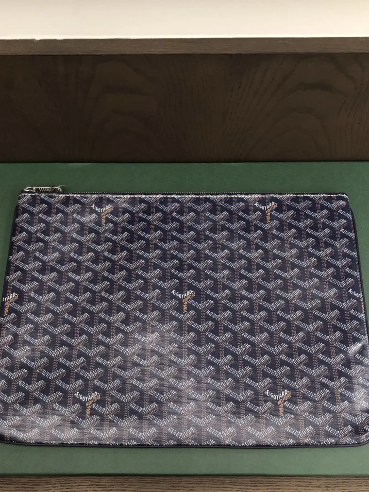 Goyard Senat