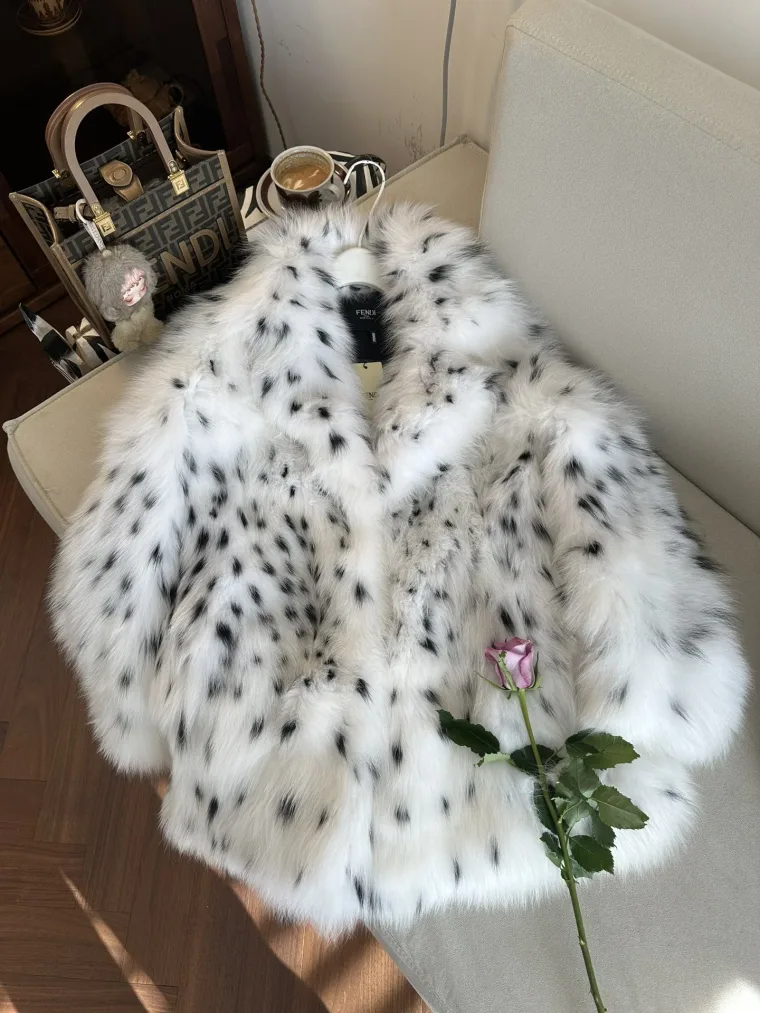 Fendi Шуба