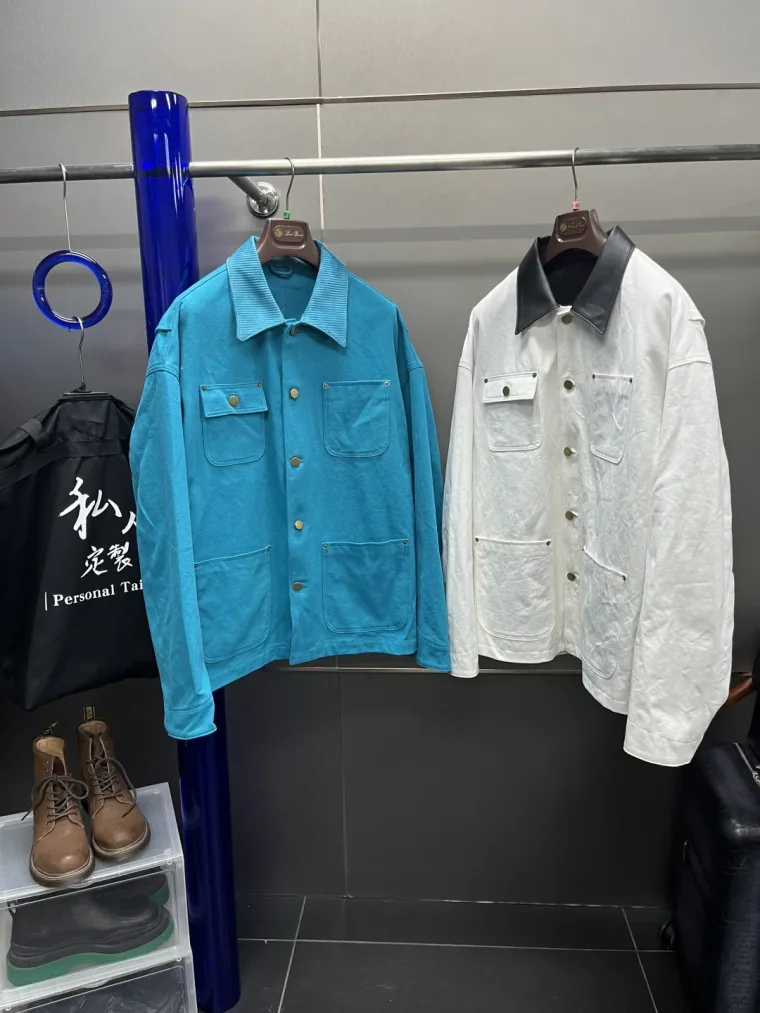 Prada Куртка