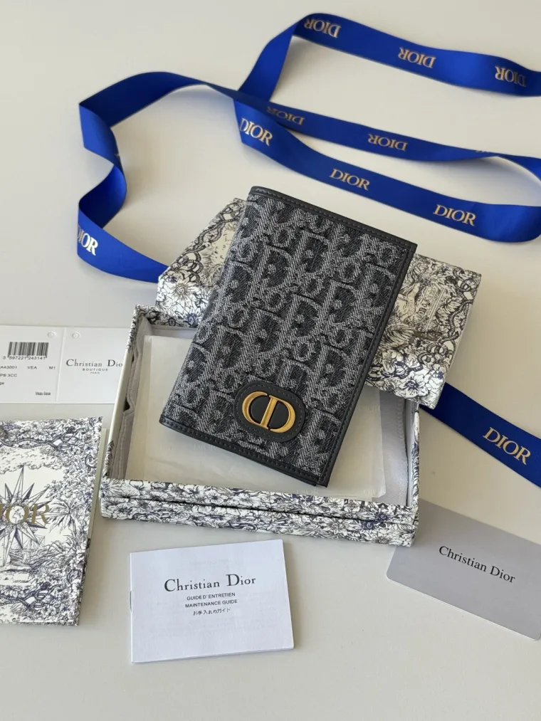 Dior Обложка для паспорта