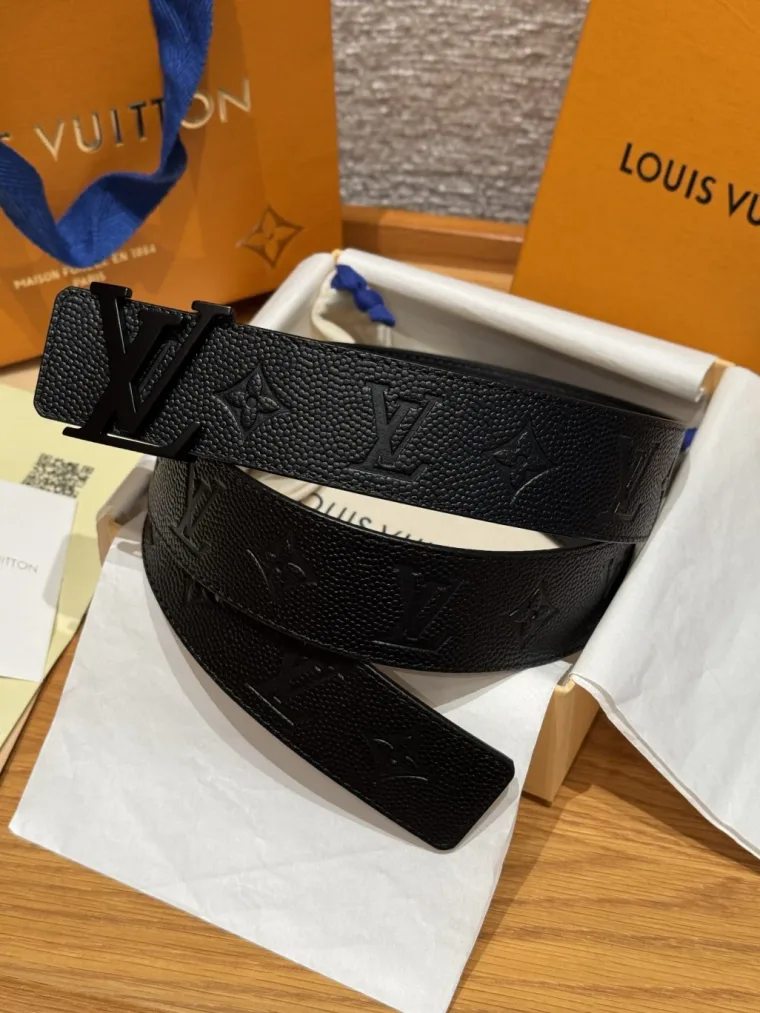 Louis Vuitton Ремень Monogram Shadow