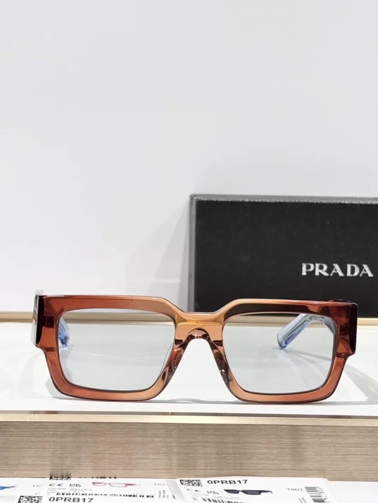 Prada Очки