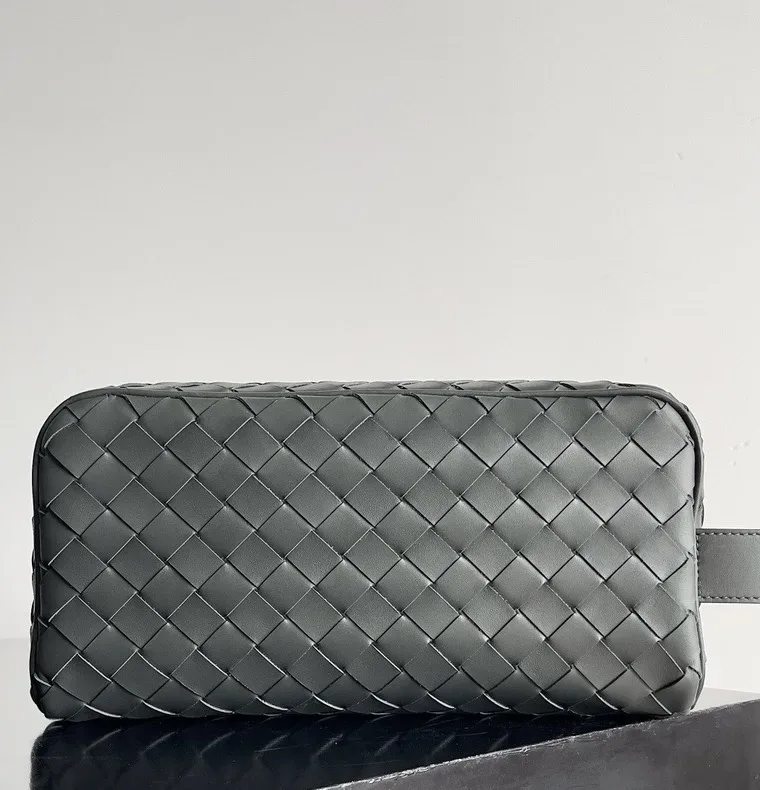 Bottega Veneta Косметичка