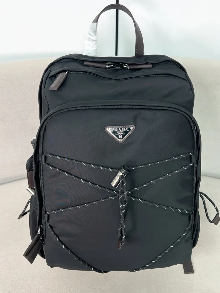 Prada Speedrock