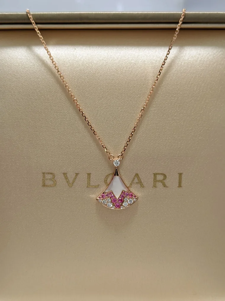 Bvlgari Цепочка с подвеской из розового золота