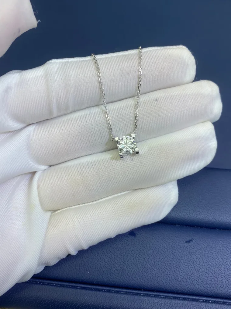 Cartier Подвеска на тонкой цепочке с прямоугольным центральным элементом