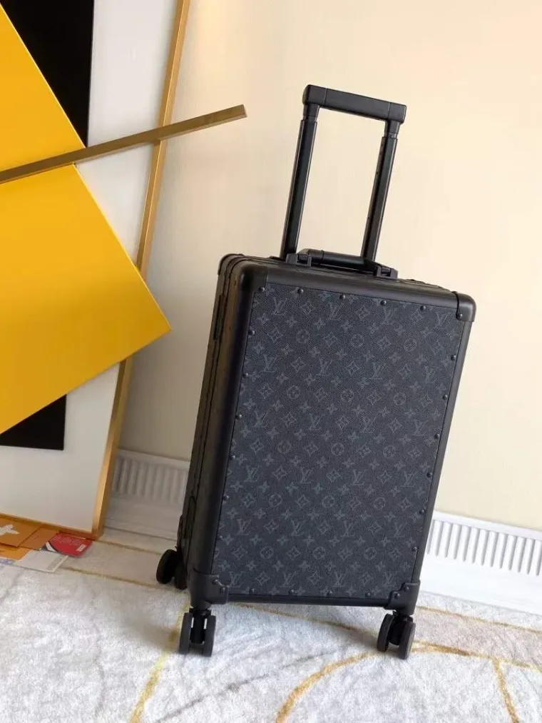 Louis Vuitton Horizon 55