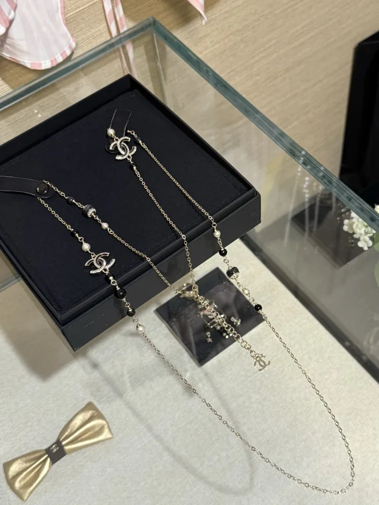 Chanel Колье