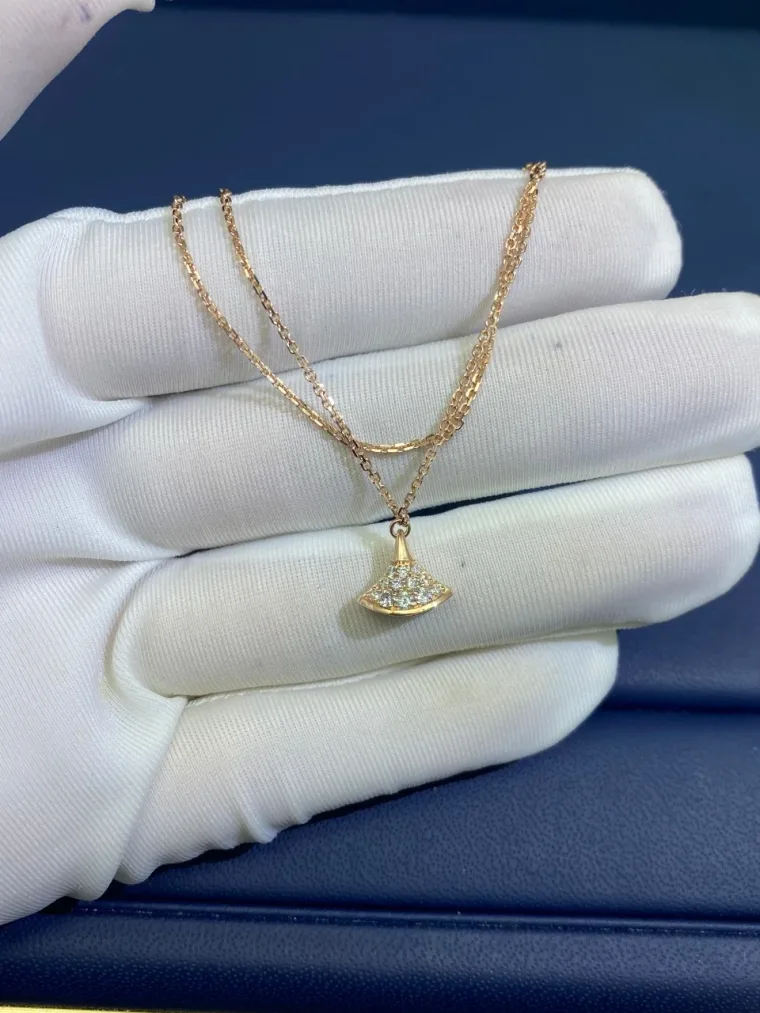 Bvlgari Цепочка с подвеской в форме веера