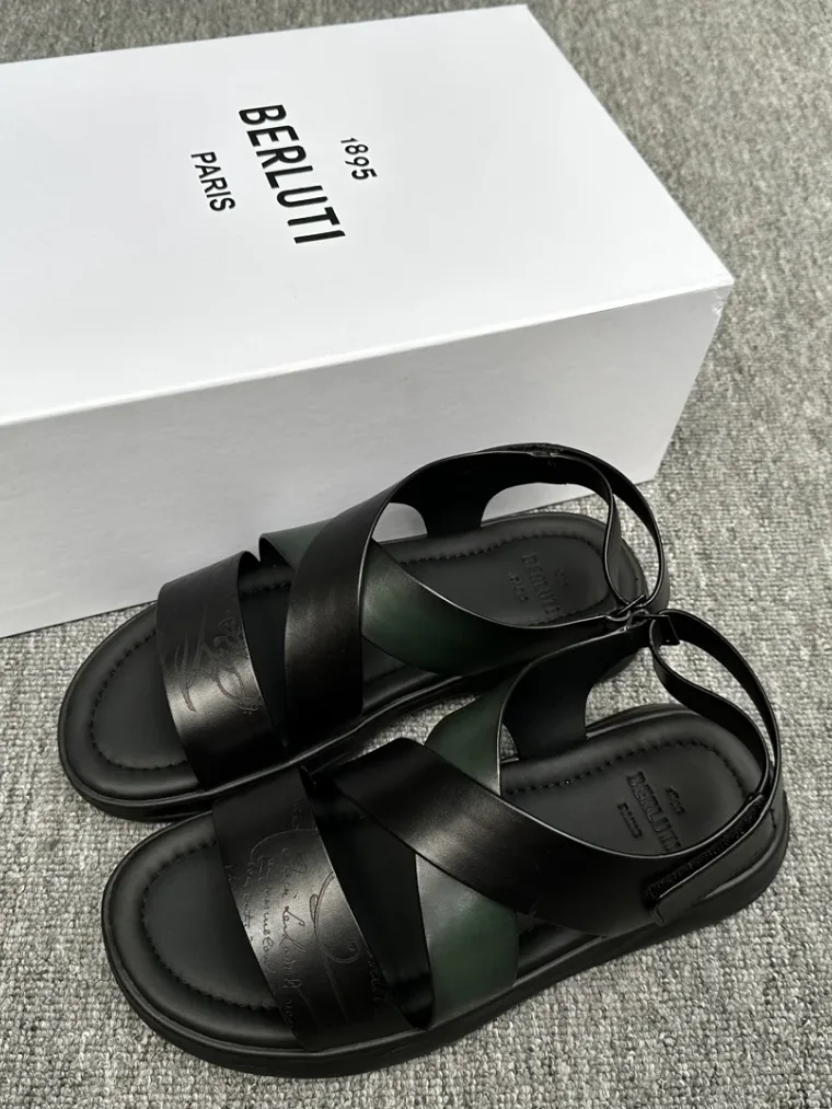 Berluti Сандалии