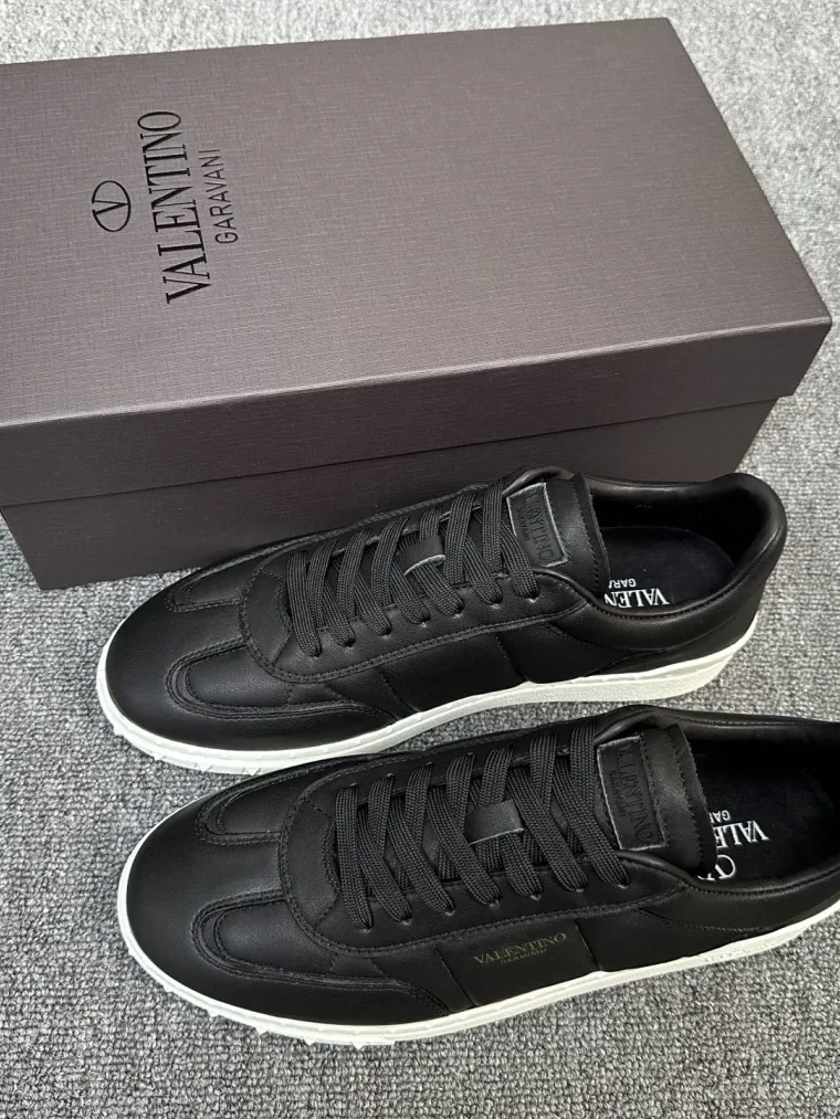 Valentino Кроссовки