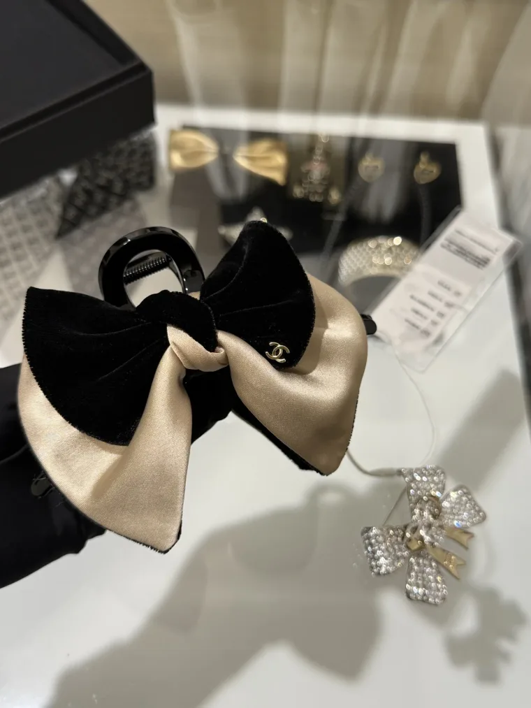 Chanel Заколка-краб