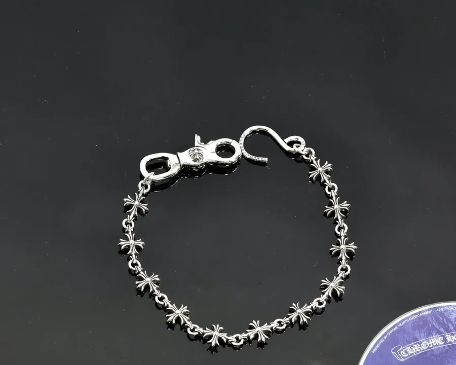 Цепочка Chrome Hearts, сложенная в кольцо