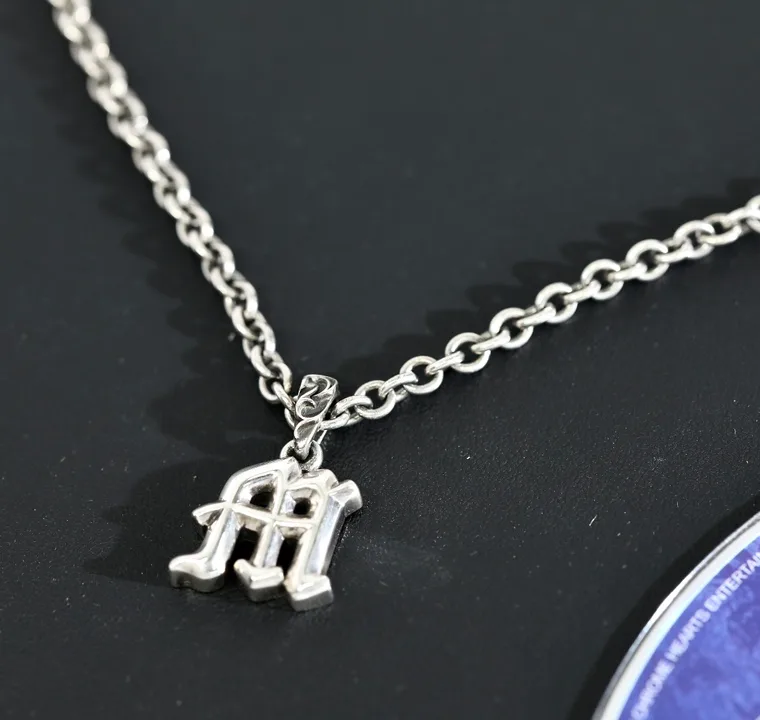 Chrome Hearts Серебряная подвеска Alphabet 'M'