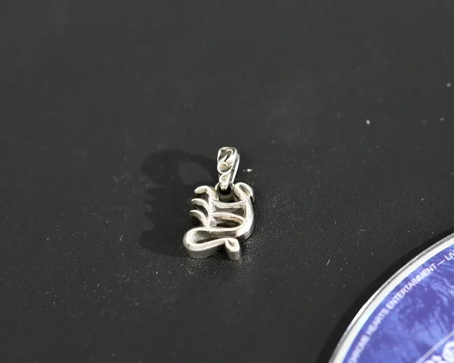 Подвеска-буква Y из серебра 925 пробы от Chrome Hearts