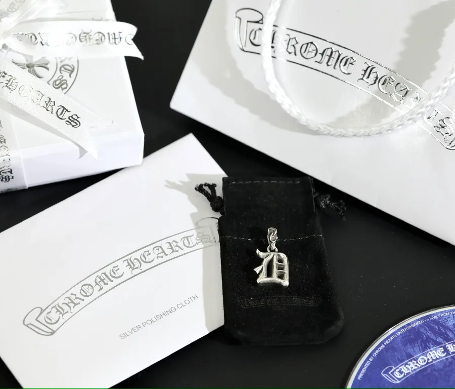 Подвеска Chrome Hearts с фирменным мешочком, коробкой и салфеткой