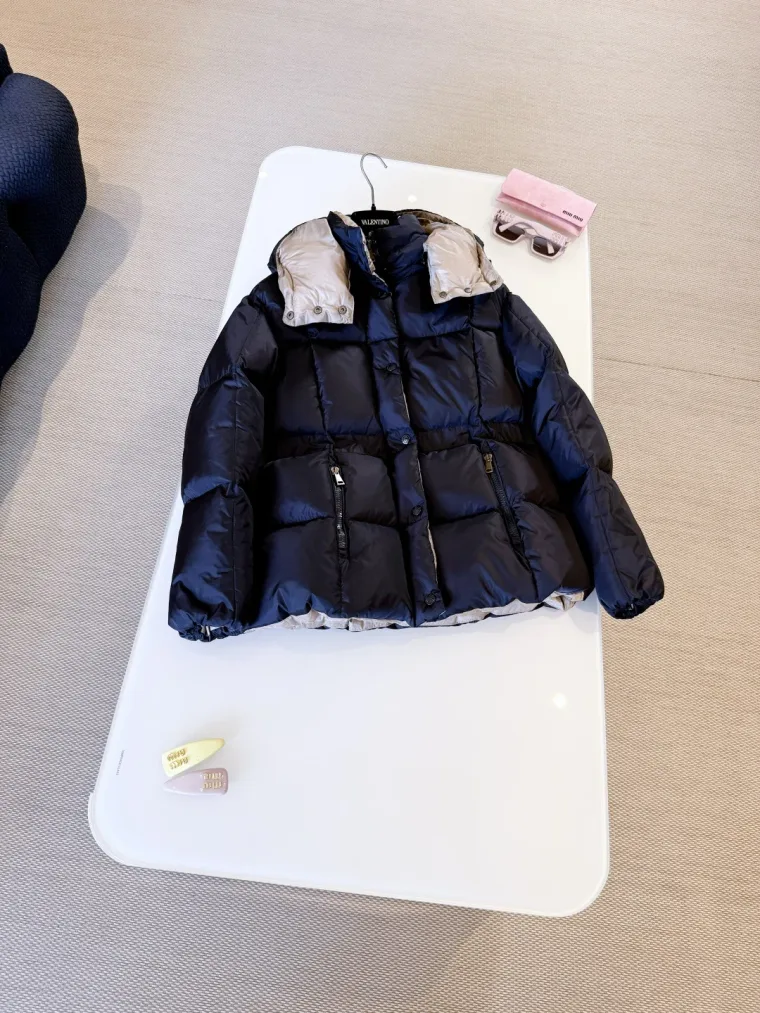 Moncler Пуховик