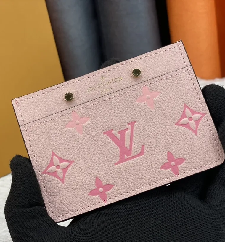 Louis Vuitton Кардхолдер