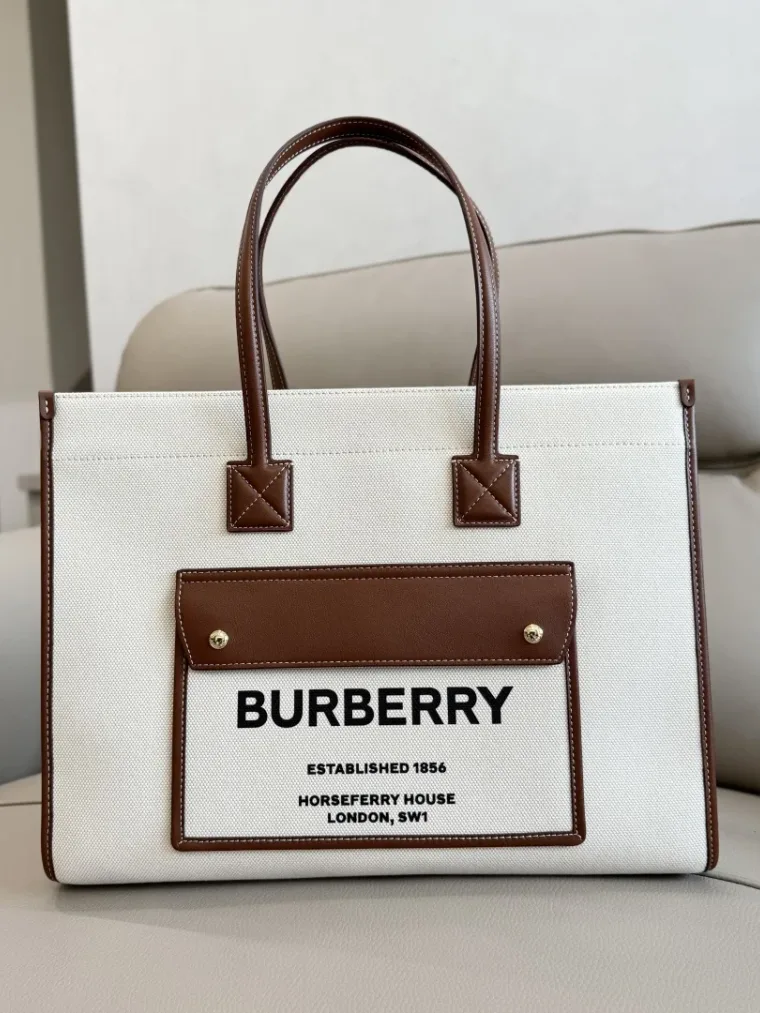Burberry Сумка