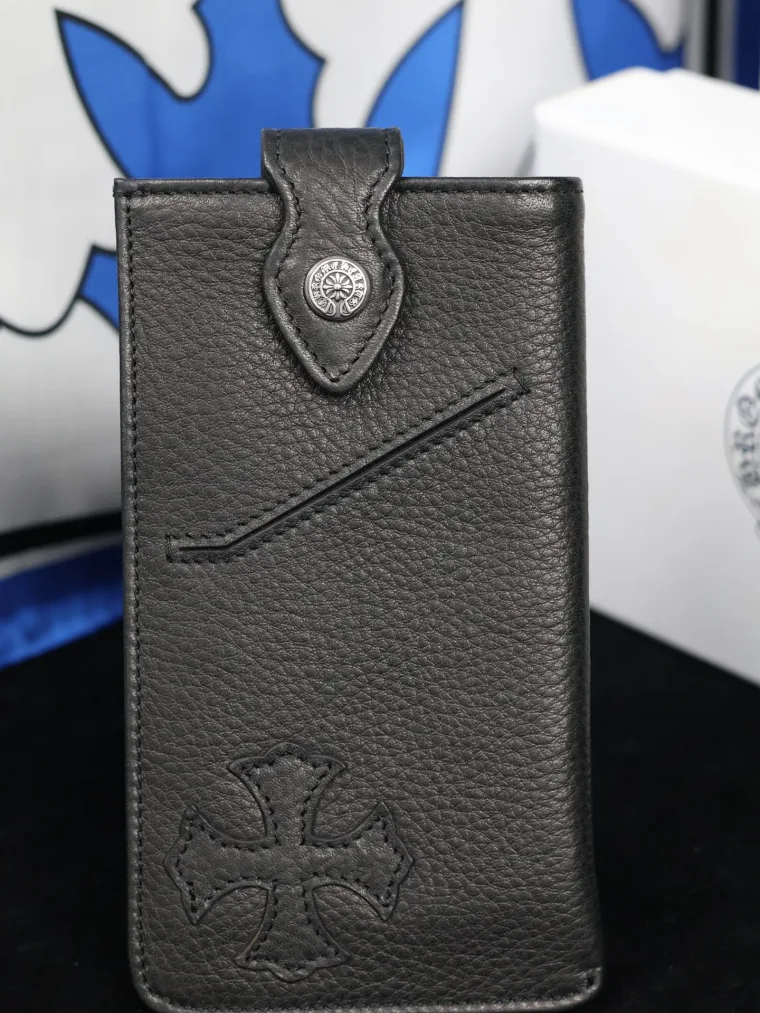 Chrome Hearts Кожаный чехол-карман для телефона с крестом
