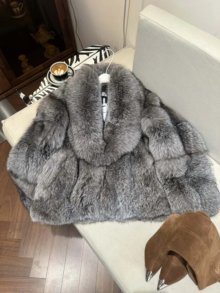 Dior Шуба