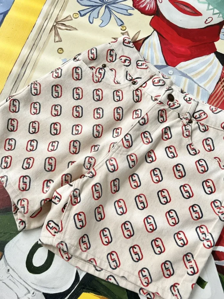 Gucci Шорты